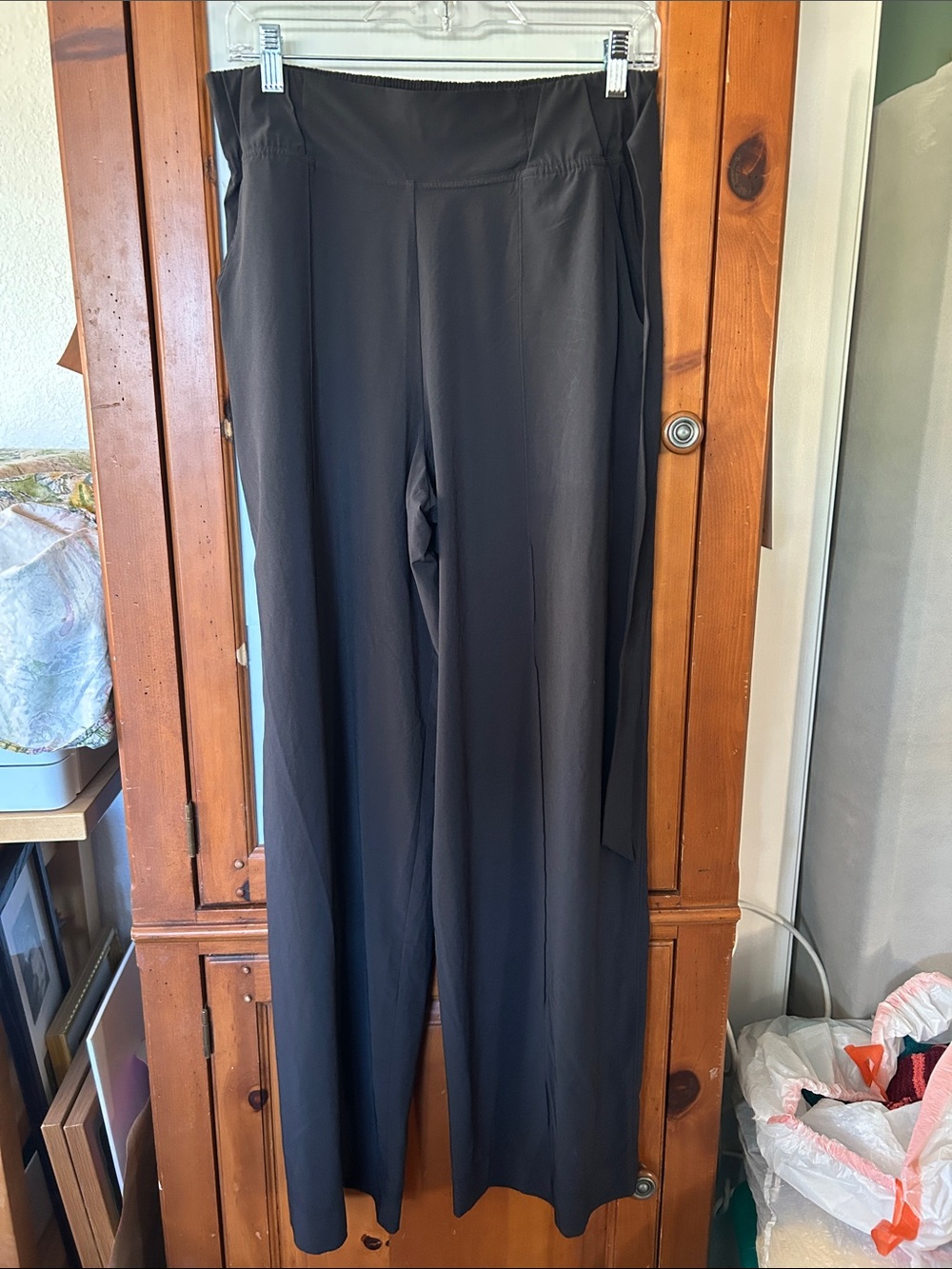Lululemon Black Wide-Leg Women's Pants